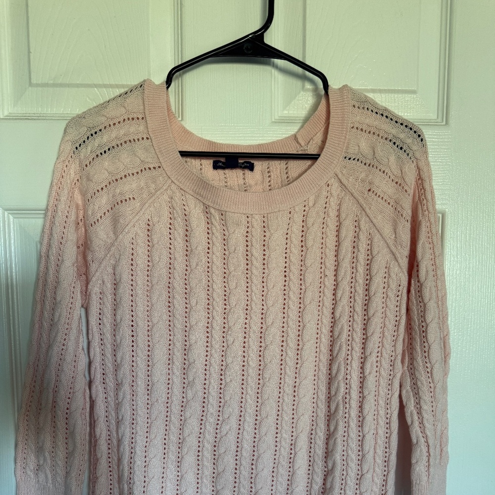Pink American Eagle knit sweater